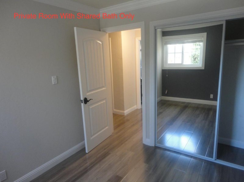 Santa Clara House: 1822 Eisenhower Dr