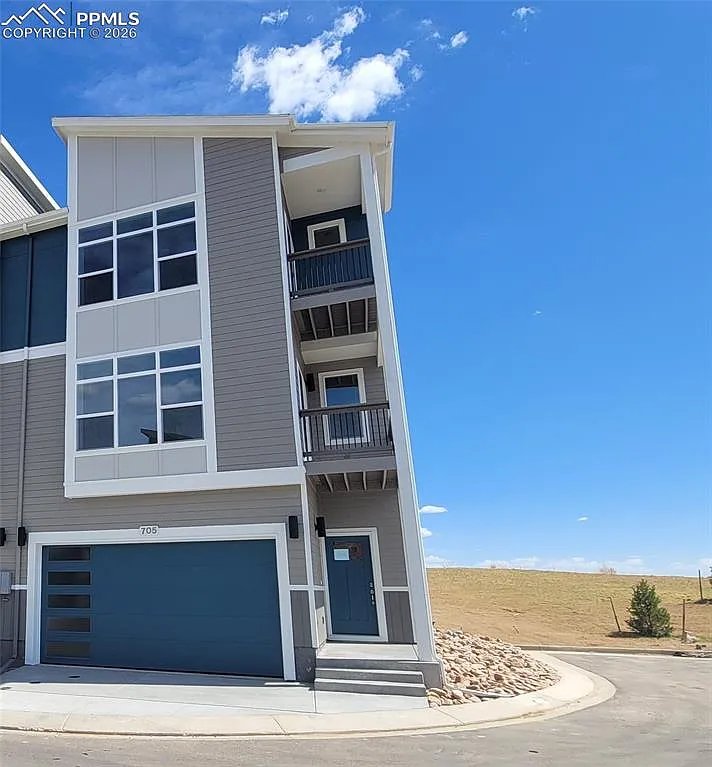 Colorado Springs Townhome: 705 Belleza Vw