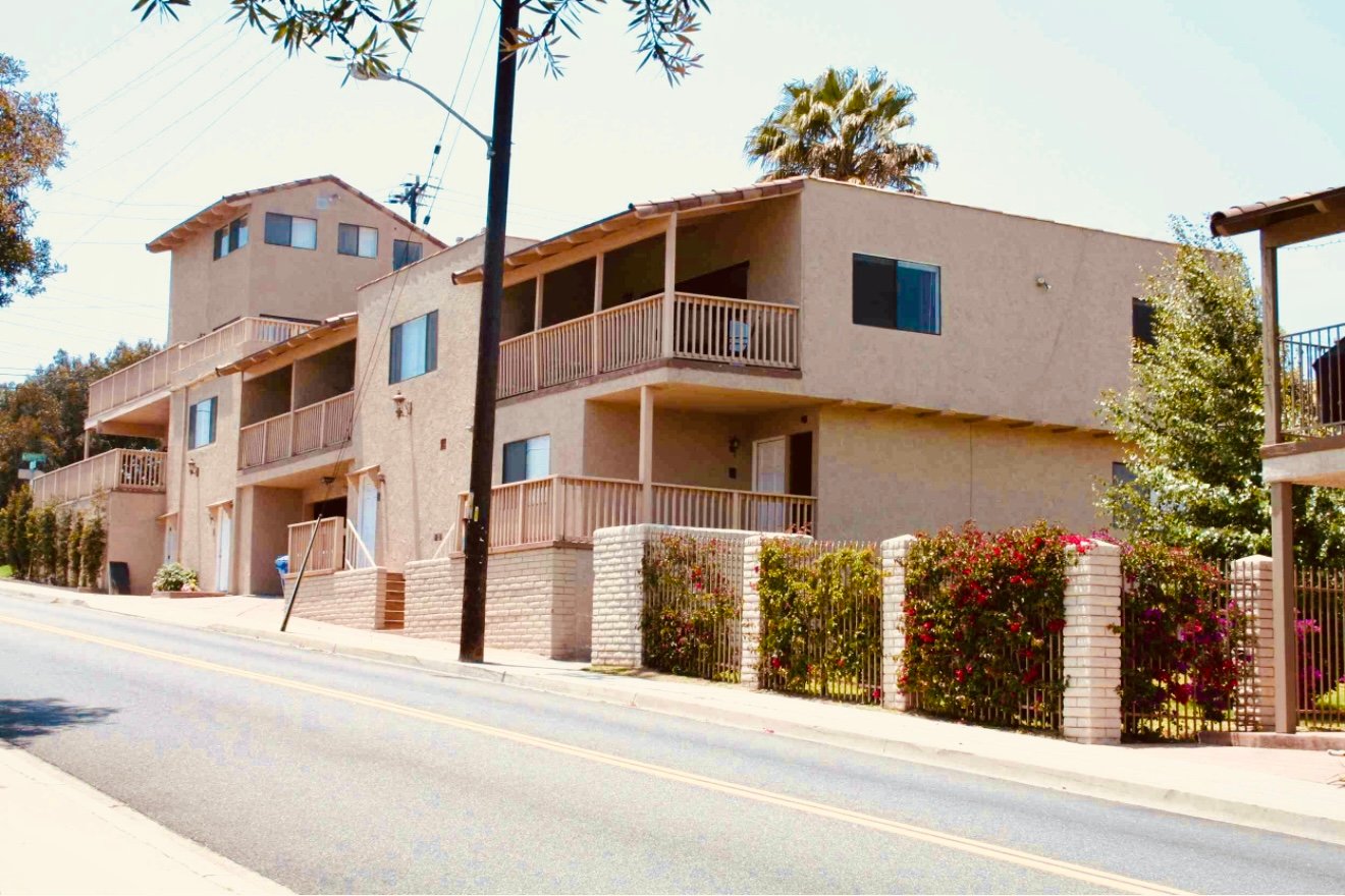 Redonod Beach Multiplex: 1823 Armour Lane