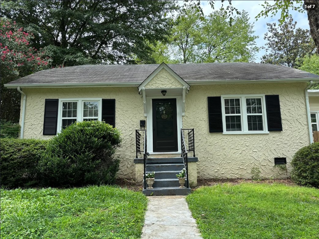 Richmond House: 922 Sabot St