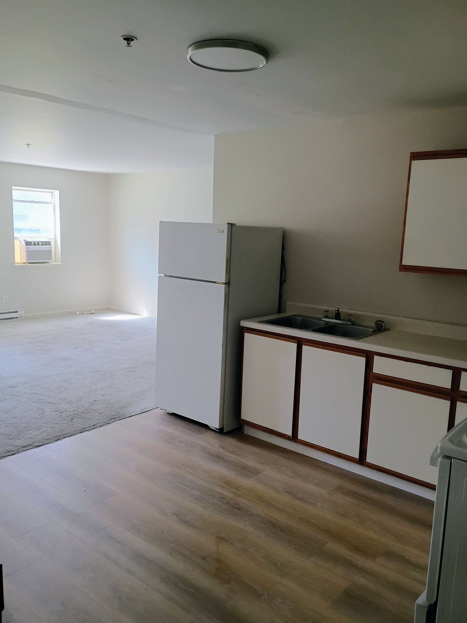 Machesney Park Apartment: 1120 Minns Dr