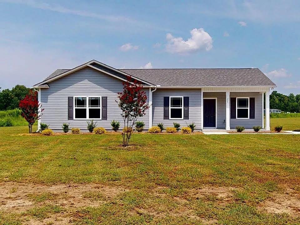 Dudley House: 225 Swinson Dr