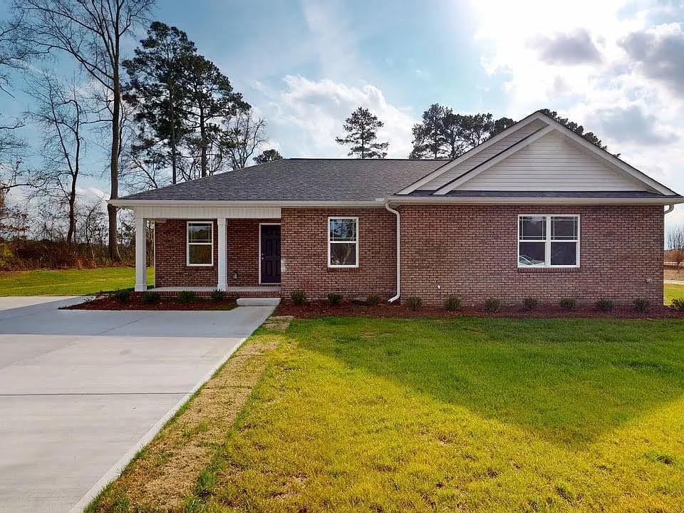 Goldsboro House: 304 Sandy Springs Dr