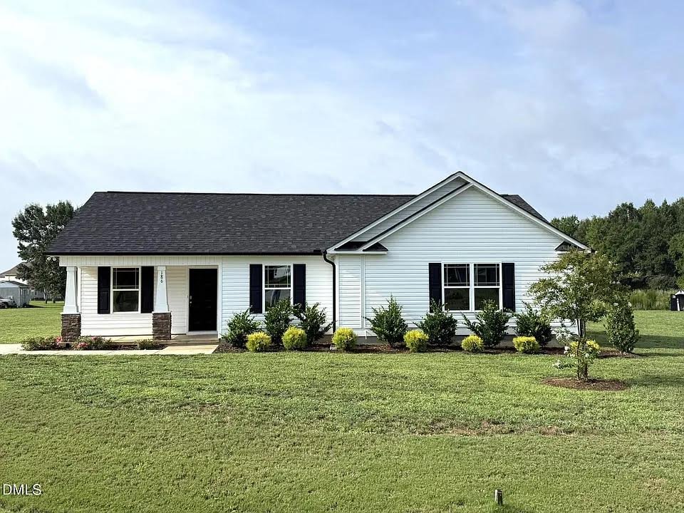 Selma House: 186 Pate Landing Dr