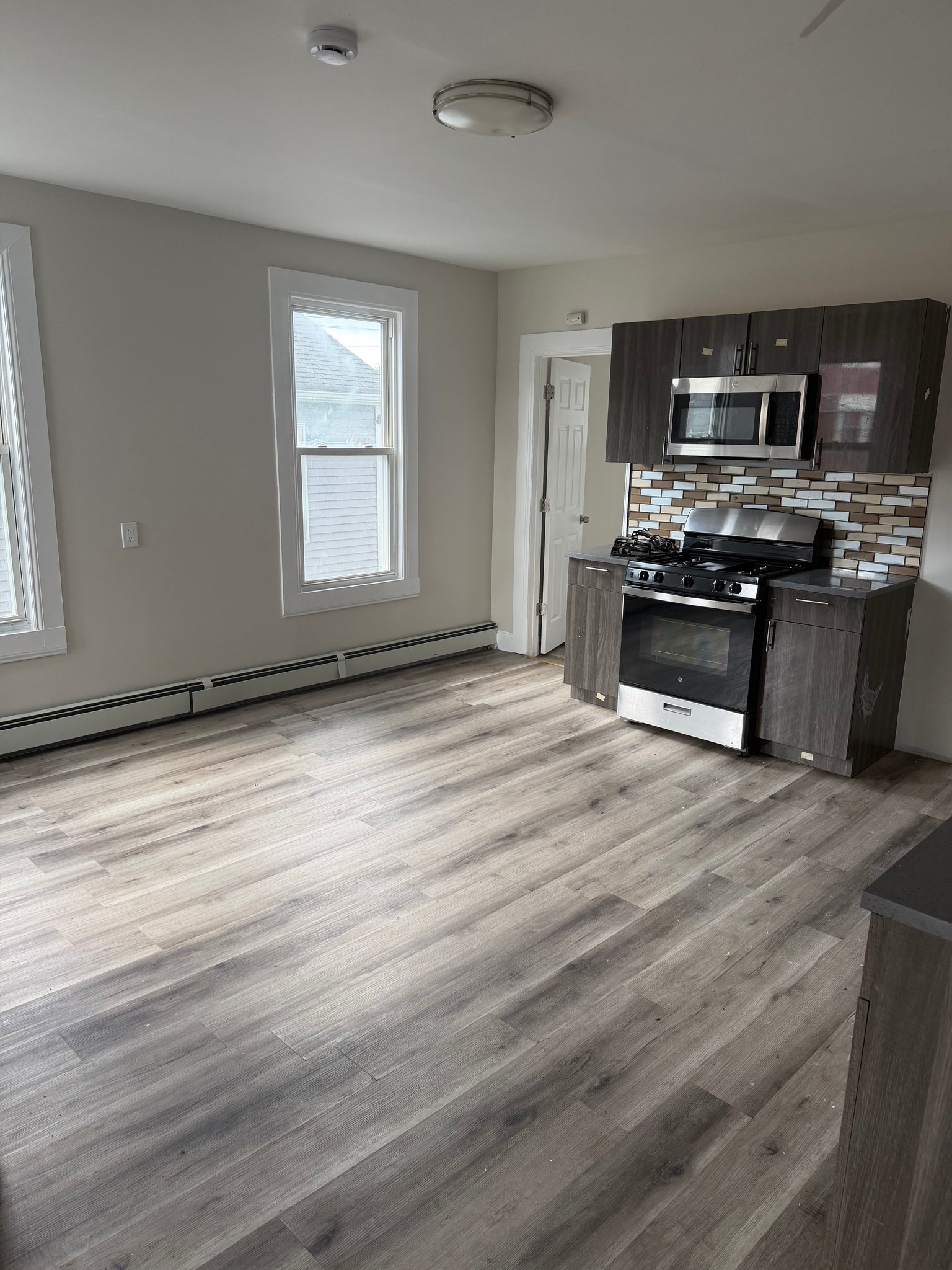 Bridgeport Apartment: 755 Ogden St
