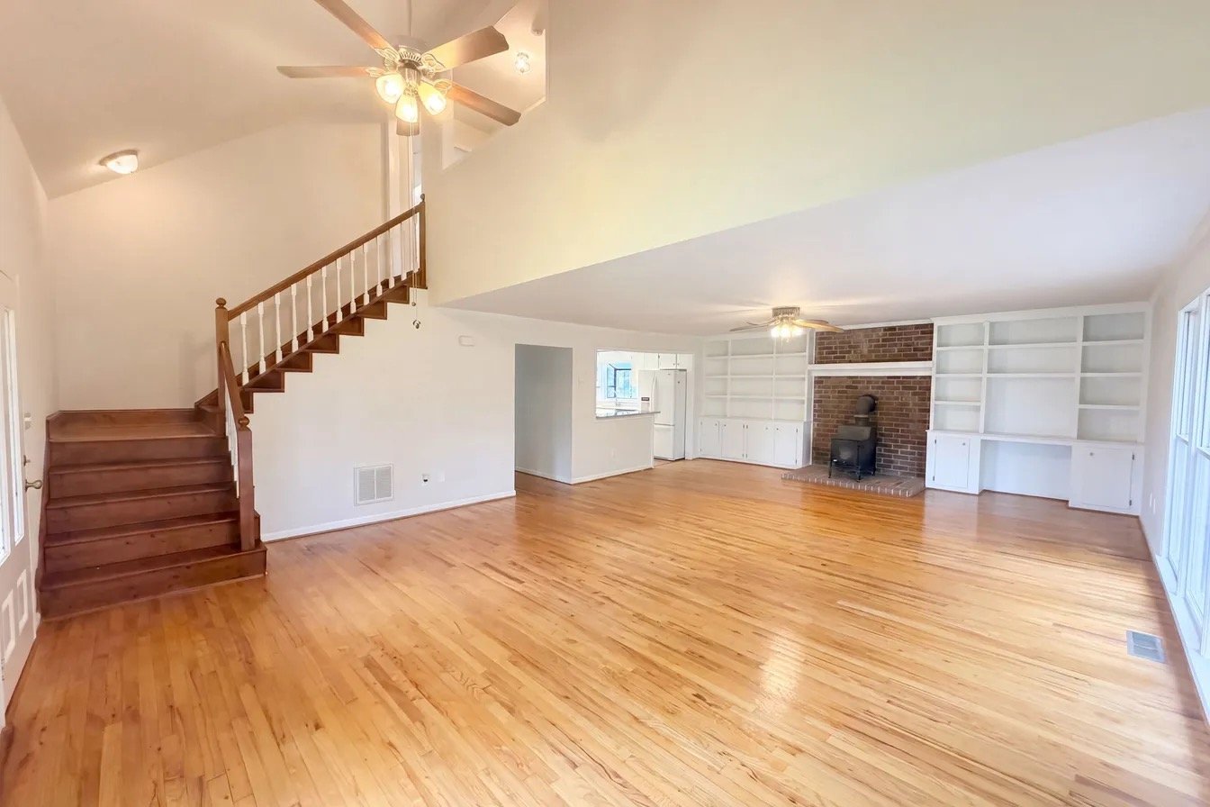 Loganville House: 4696 Beaver Rd