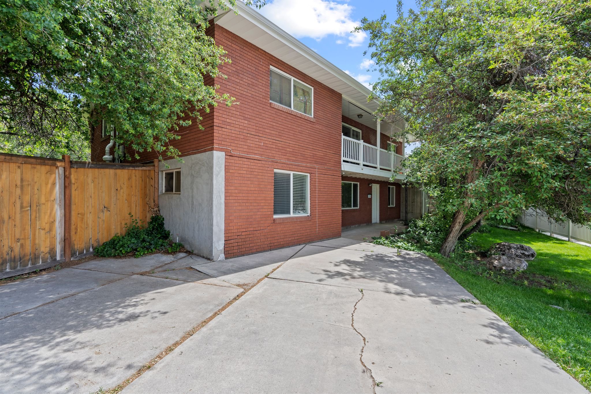 Kaysville Apartment: 1590 Nicholls Rd