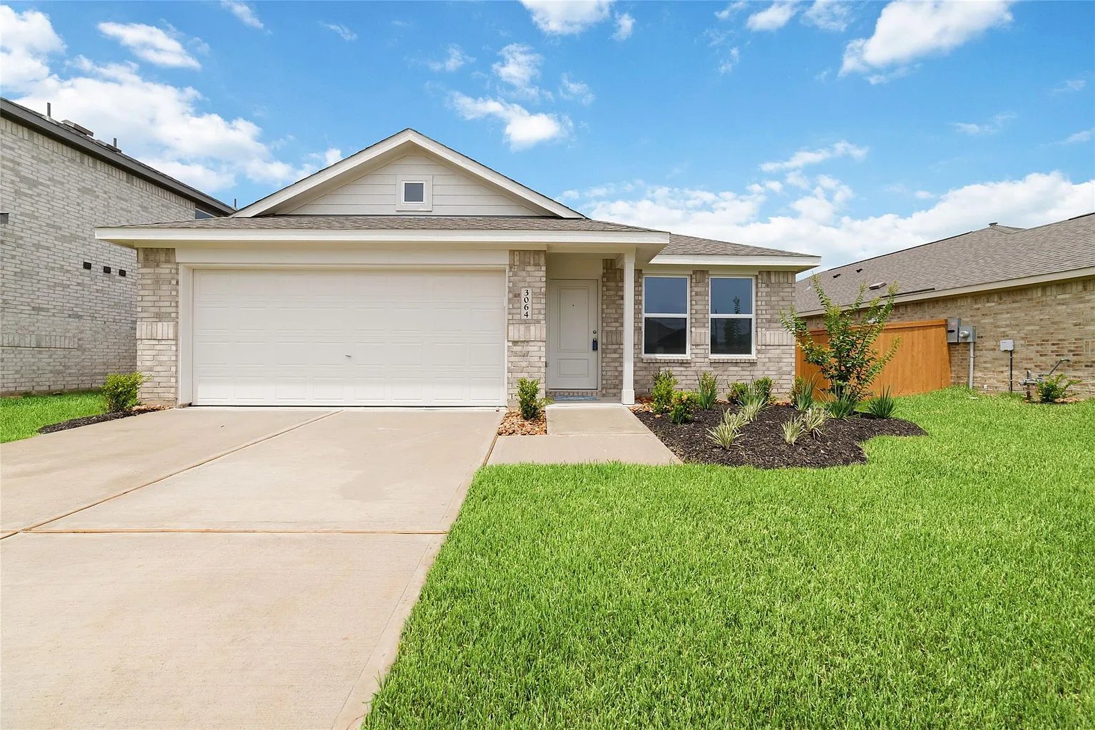 Katy House: 3064 Huntersville Dr