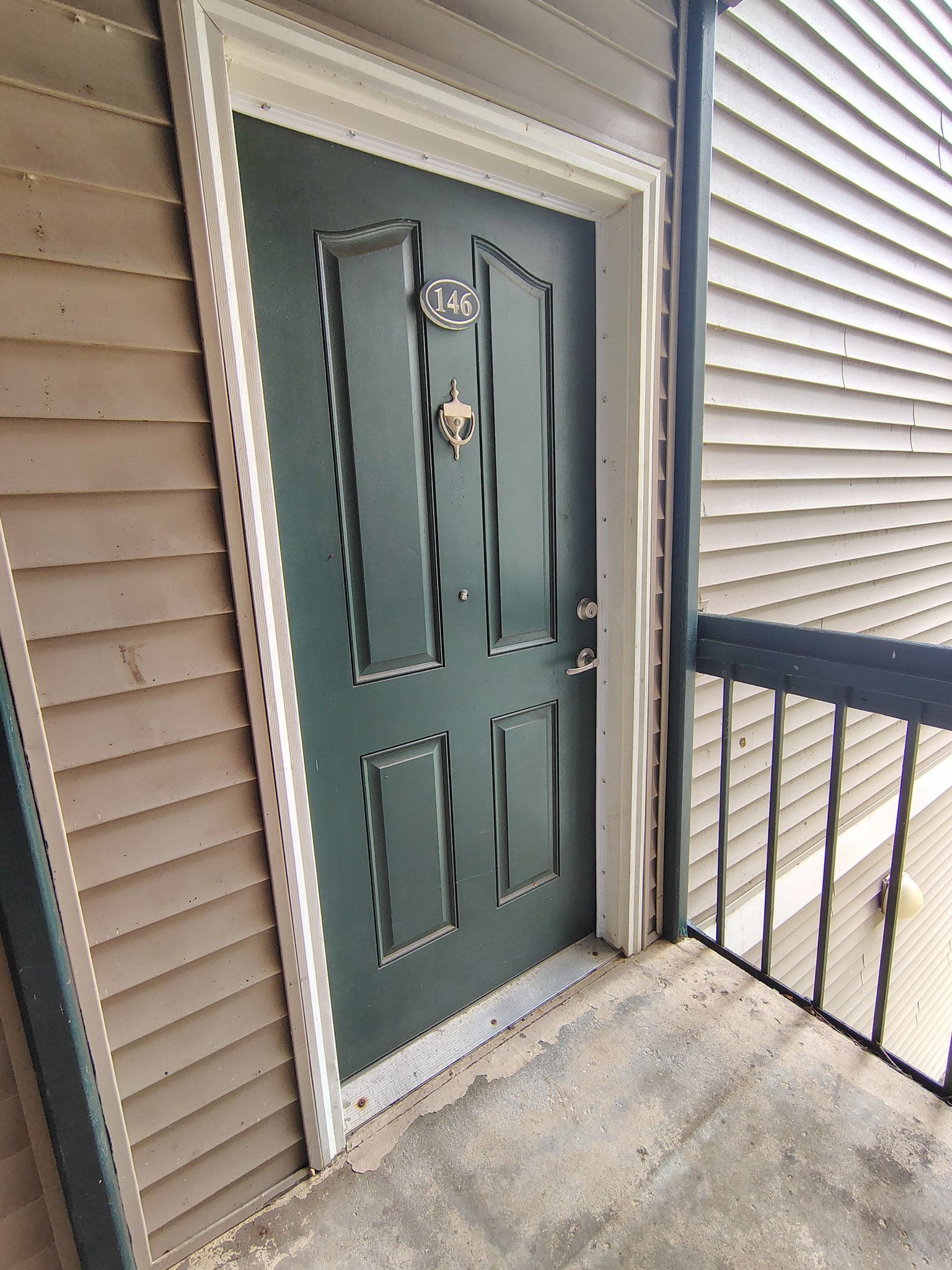 Lynchburg Apartment: 600 Reusens Road