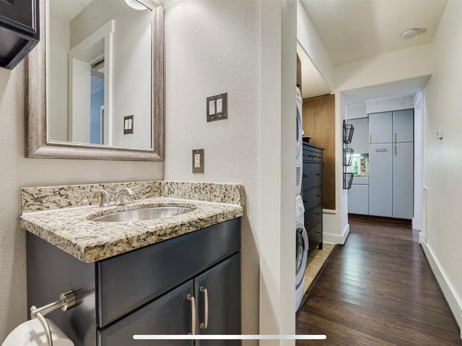 Houston Condo: 1449 Heights Blvd