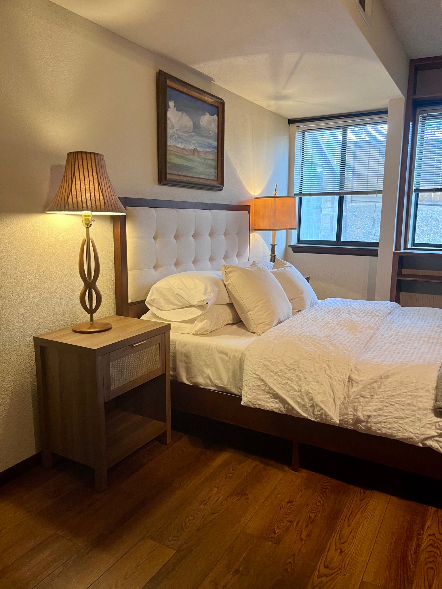 Farmington Single Room: 5200 Villa View Dr APT