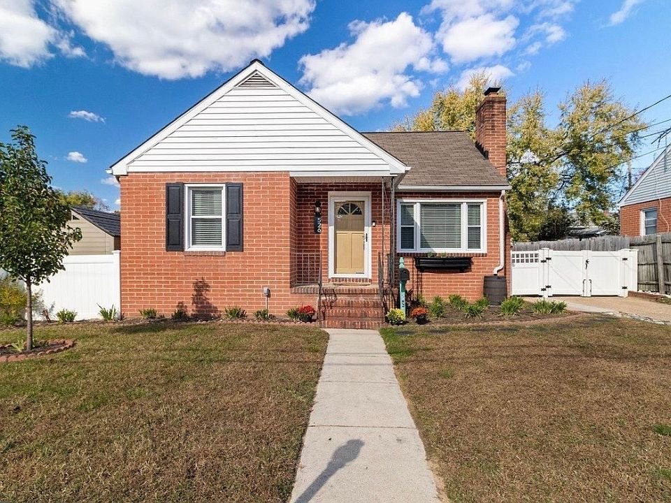 Glen Burnie House: 526 Newfield Rd