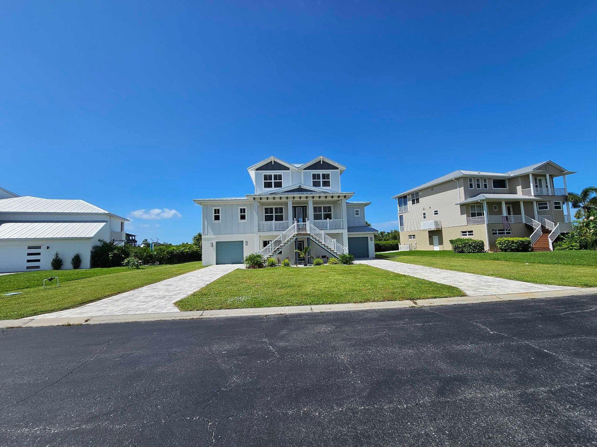 Englewood House: 10091 Eagle Preserve Dr