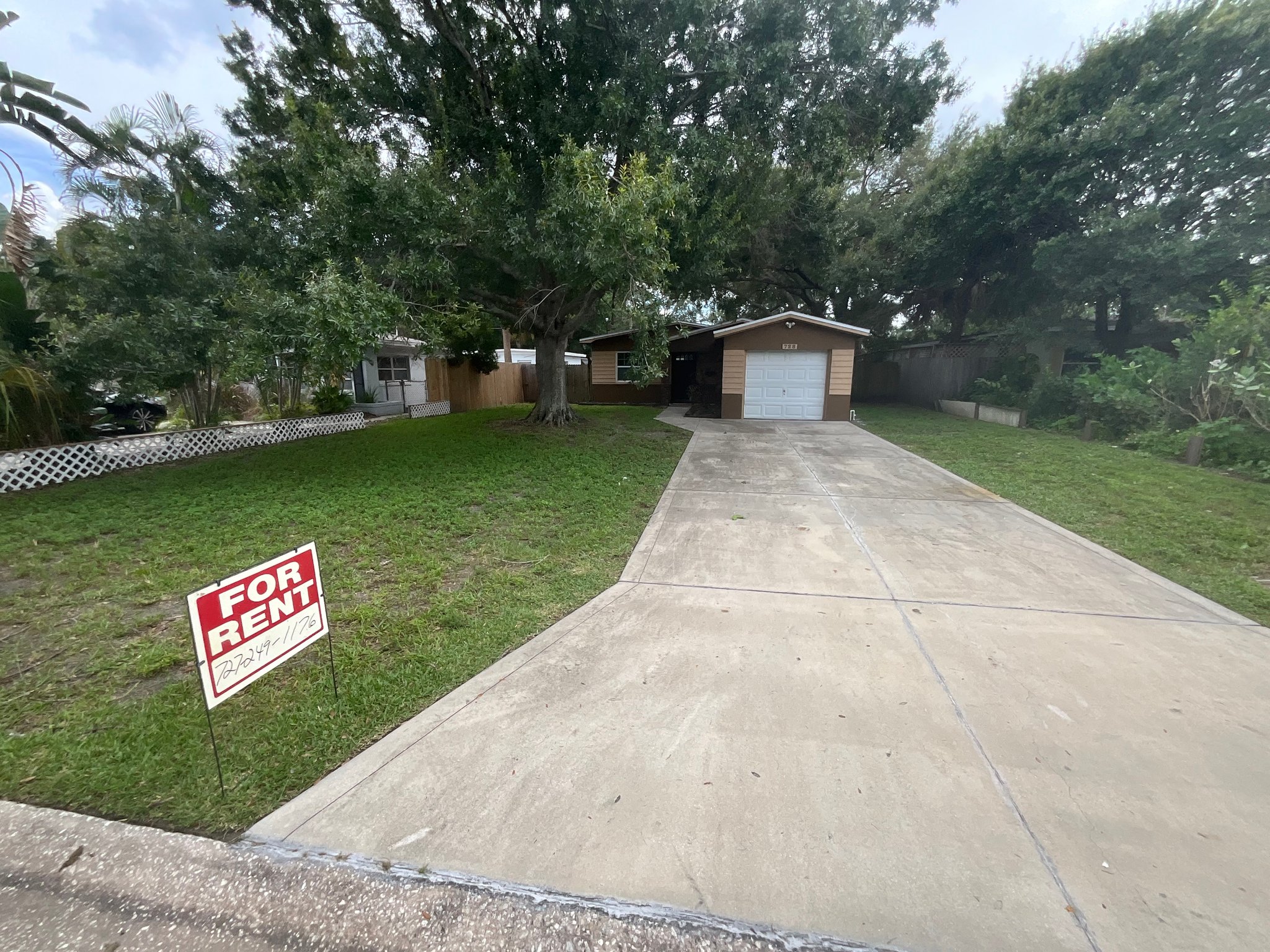 St.pete House: 728-88th ave n