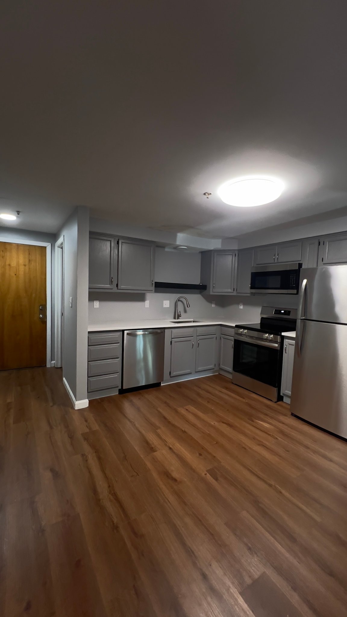 Claremont Apartment: 206 Pleasant Street