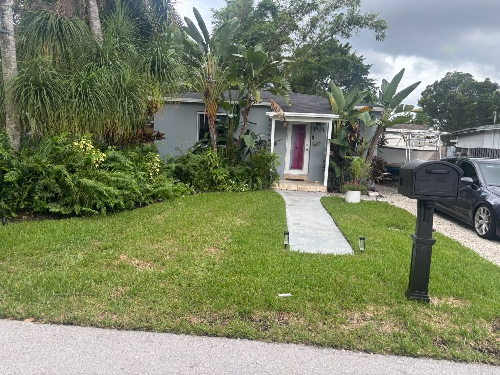 Fort Lauderdale Single Room: 1324 SW 31st St #1-2