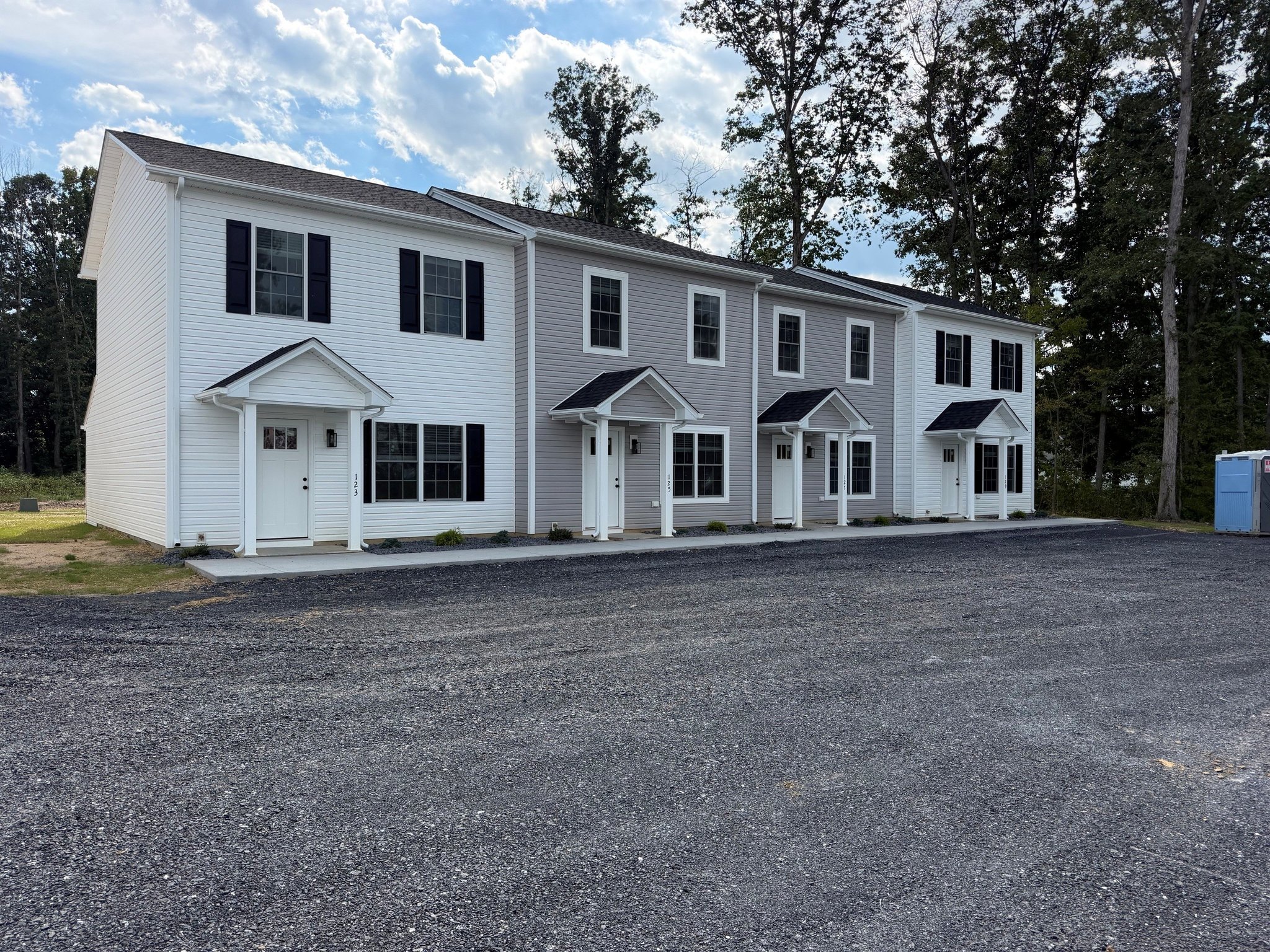 Grottoes Townhome: 129 20th Street