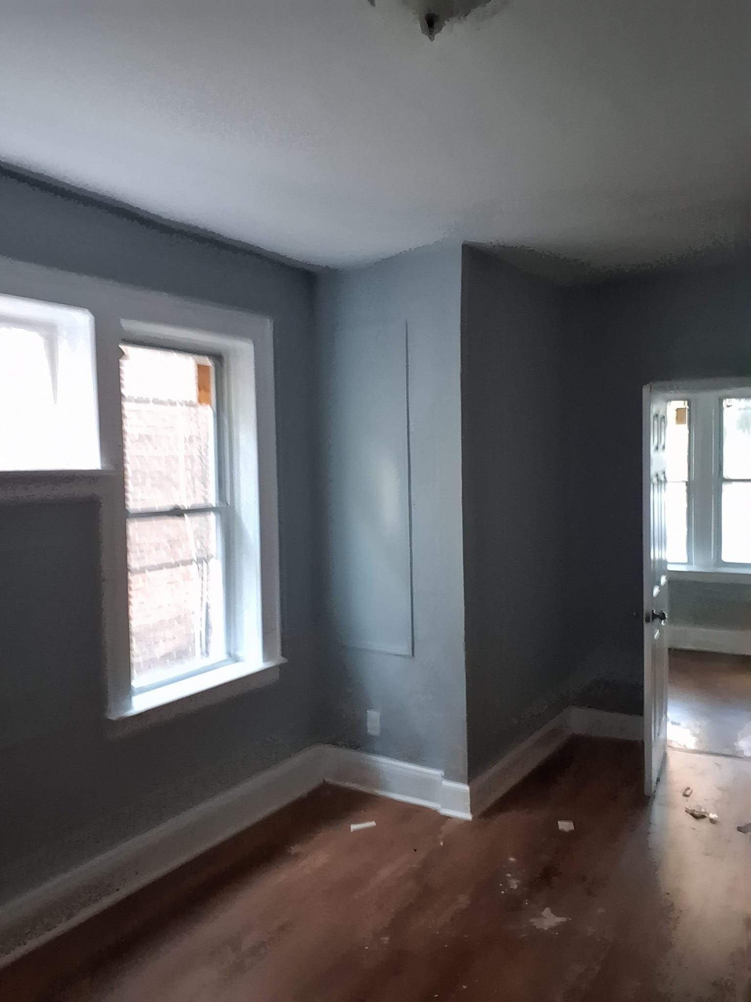 Irvington Apartment: 193 S Munn Ave