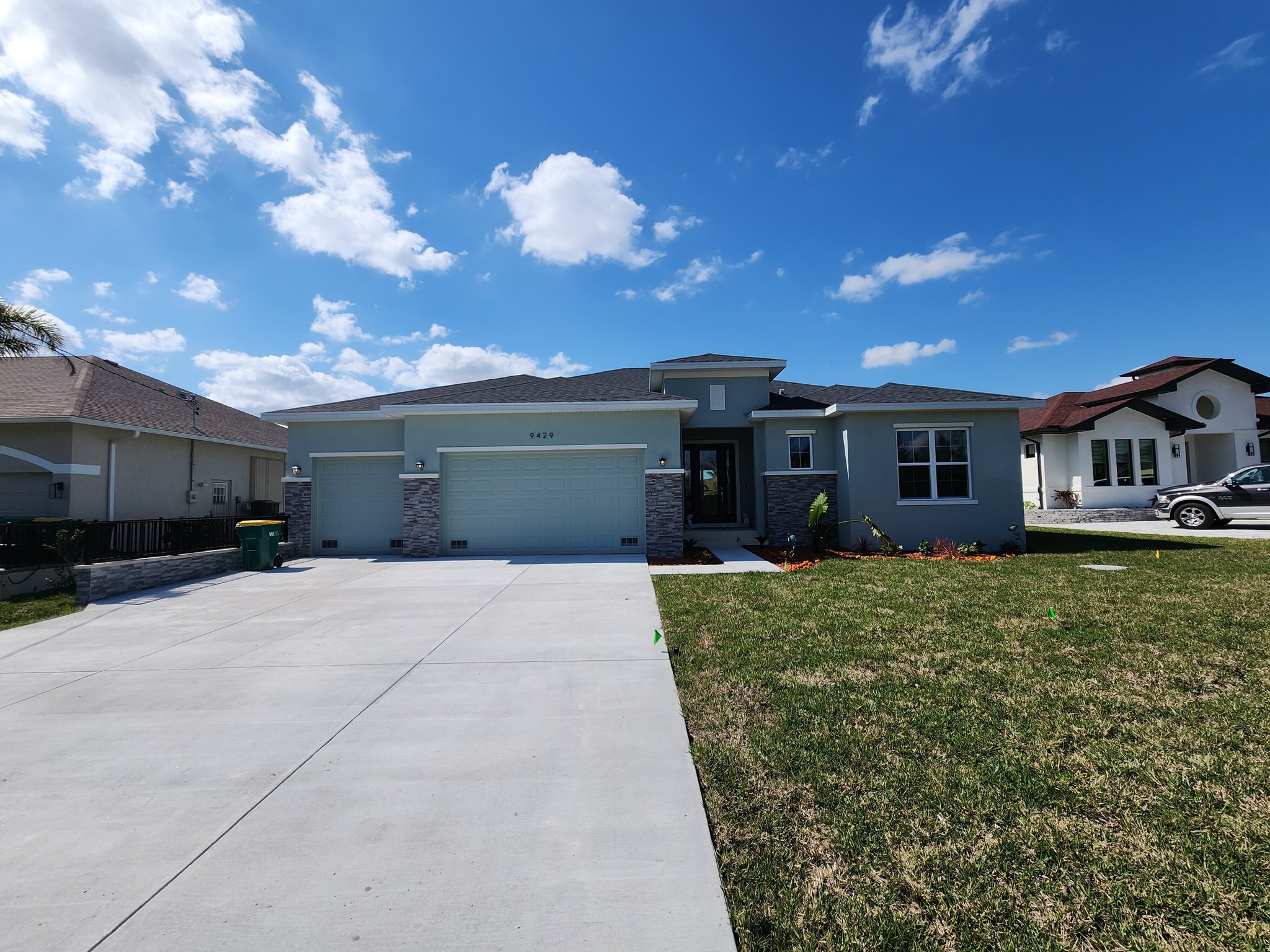 Port Charlotte House: 9429 St Paul Dr
