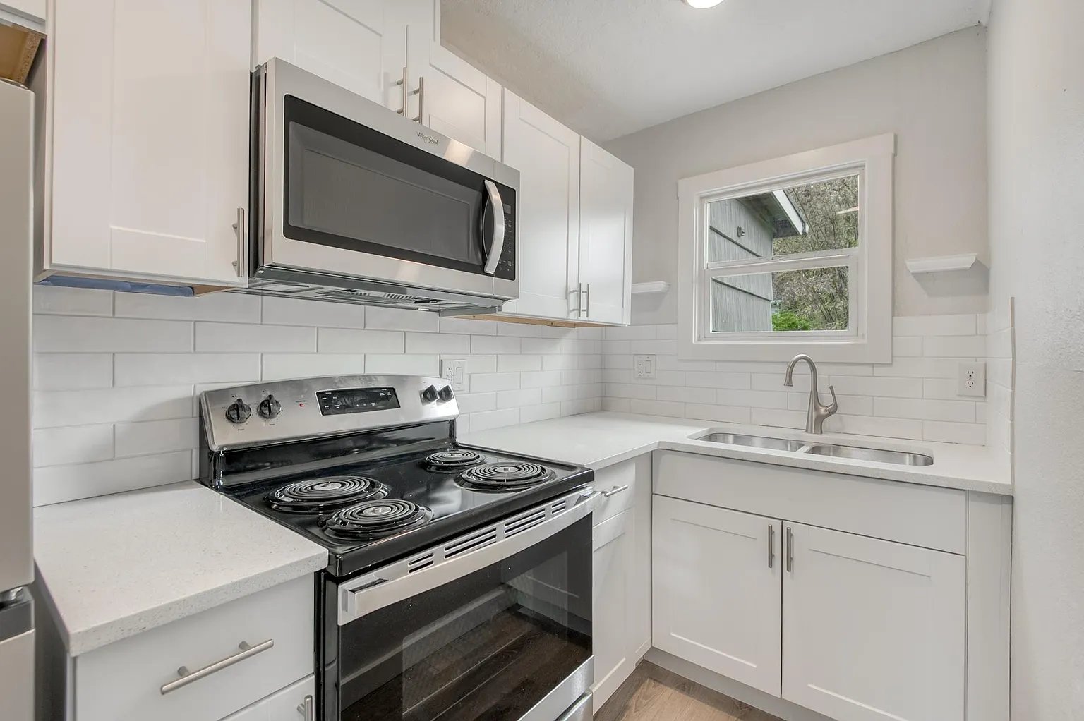 Portland House: 6026 NE Simpson St