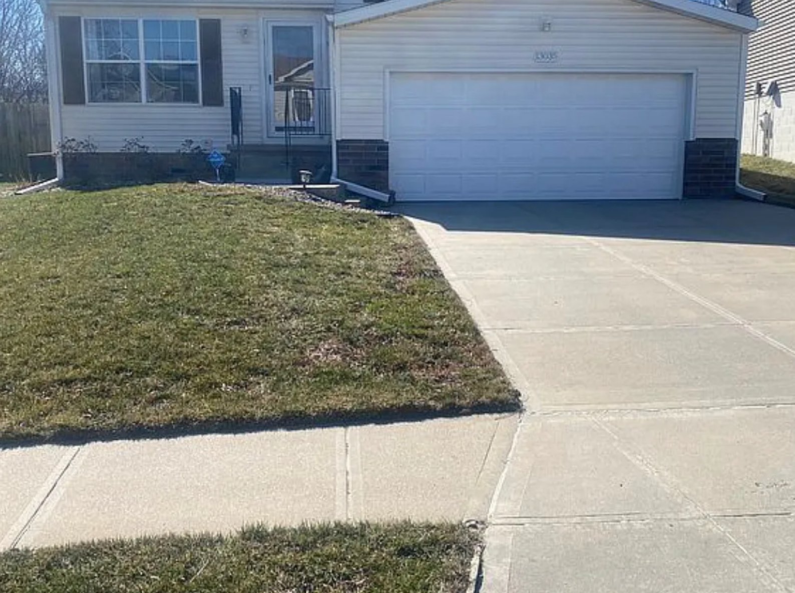 Omaha House: 13035 Nebraska Ave