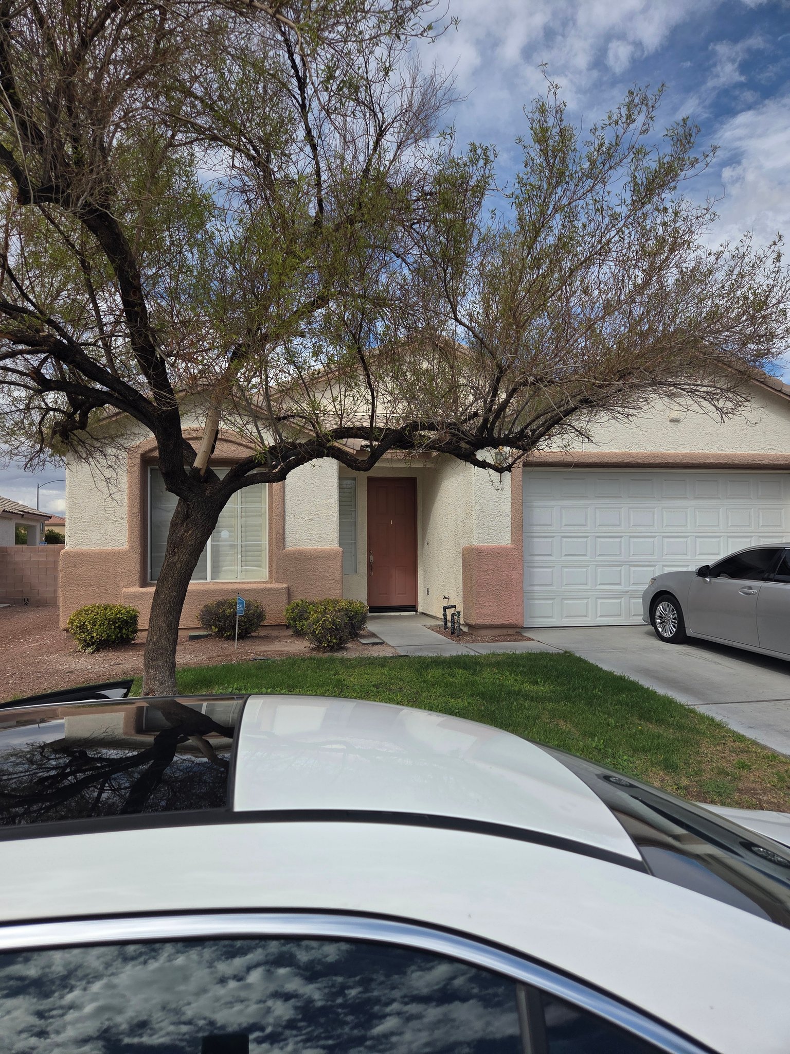 North Las Vegas House: 5025 Cayman Beach St