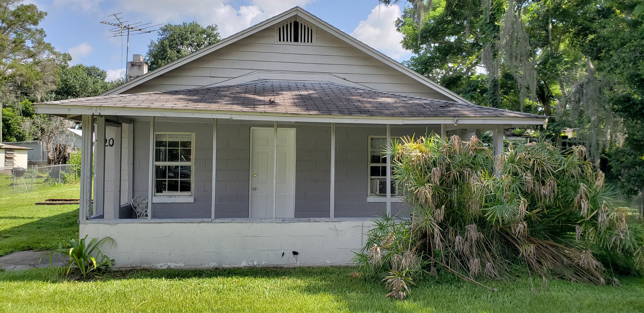 Lakeland House: 2207 West Lanier St