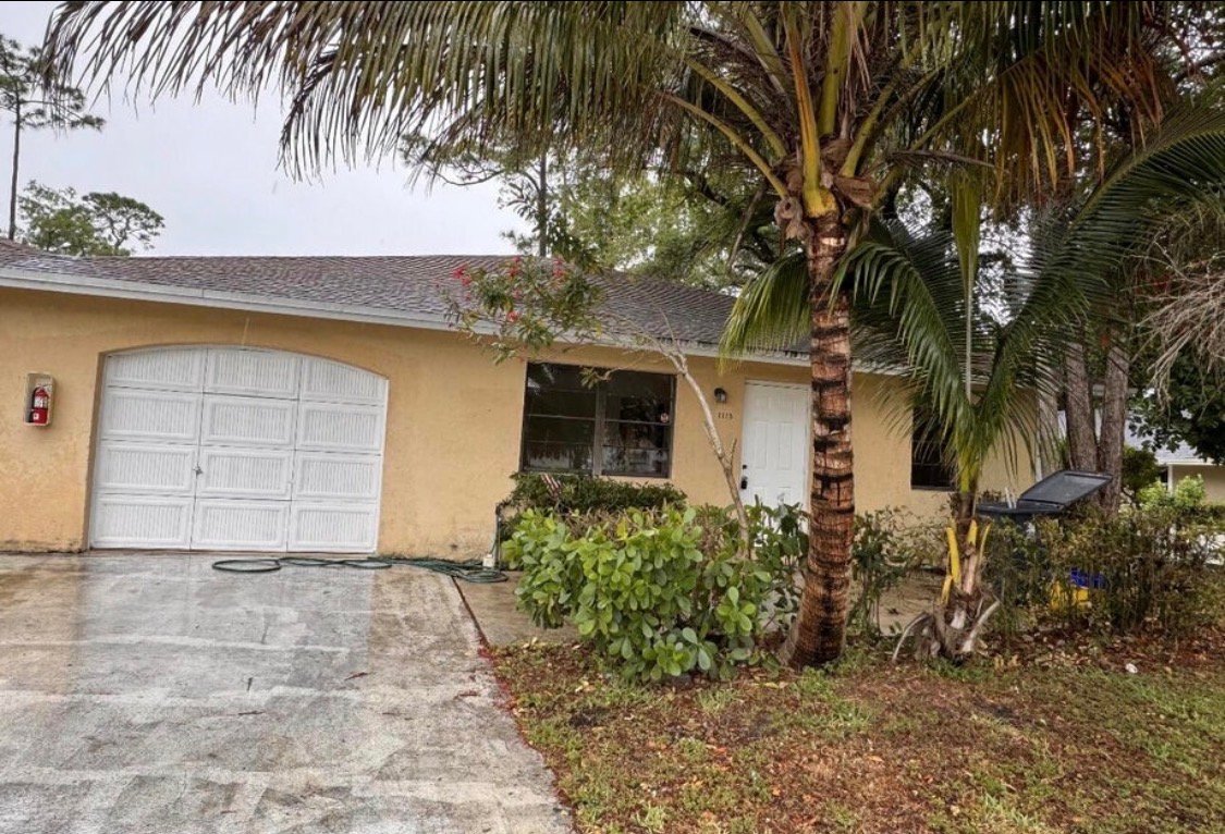 Wellington Townhome: 1115 Goldenrod Rd