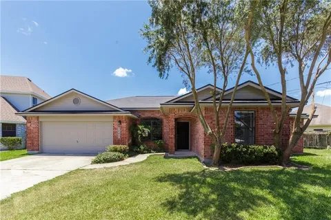 Corpus Christi House: 3042 Shady Creek Ln