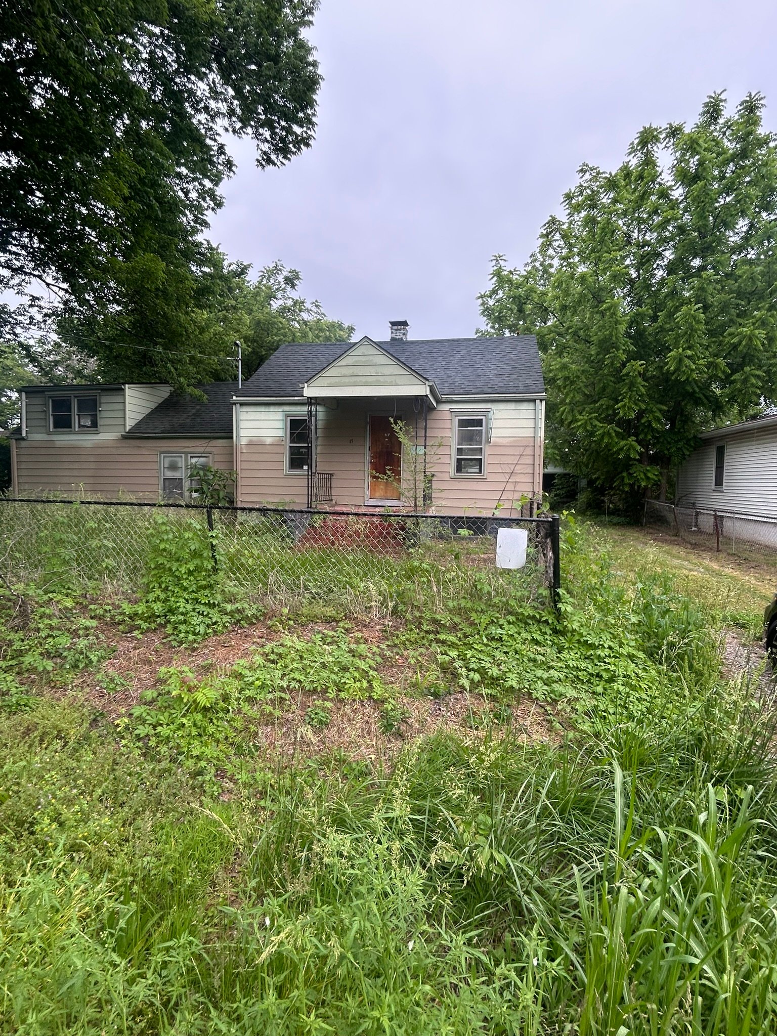 Sauget House: 17 Cahokia St
