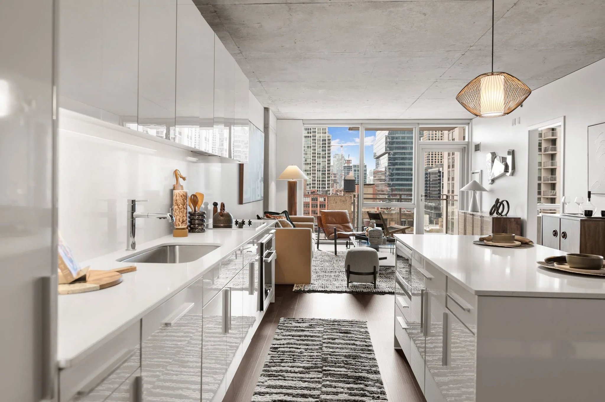 Chicago Condo: 515 N Franklin St