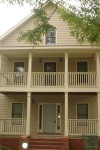 Atlanta House: 954 Harwell St NW