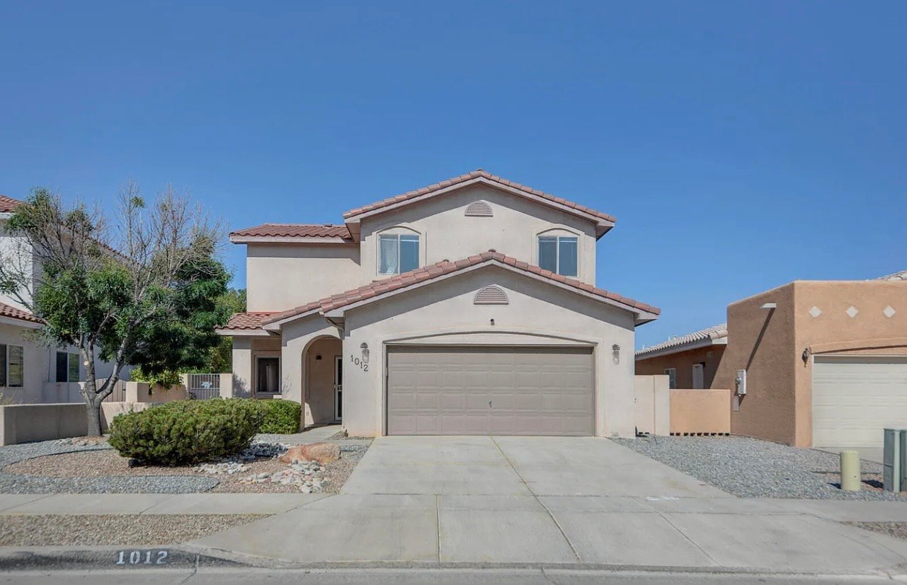 Albuquerque House: 1012 Casa Maria Rd NE