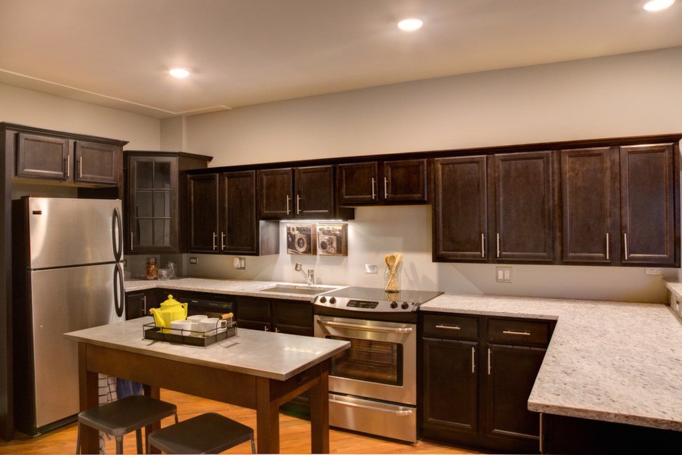 Chicago Condo: 4999 N Sheridan Rd