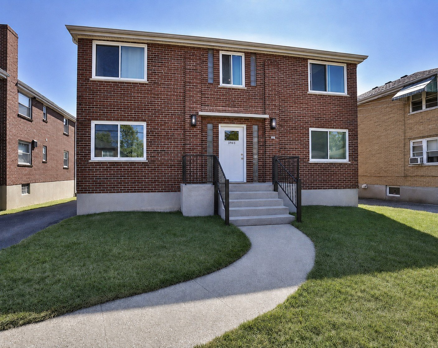 Cincinnati Multiplex: 3903 E Gatewood Lane