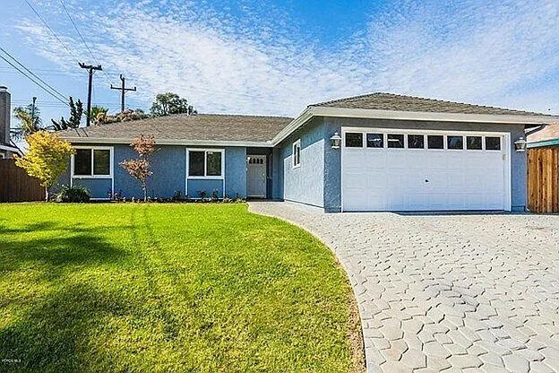 Camarillo House: 2140 Briarfield St