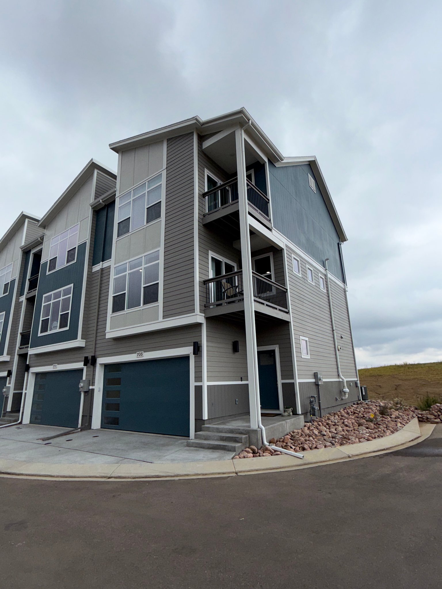 Colorado Springs Townhome: 705 Belleza Vw