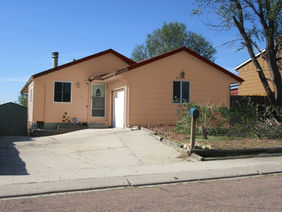Colorado Springs House: 7075 White Mountain Dr