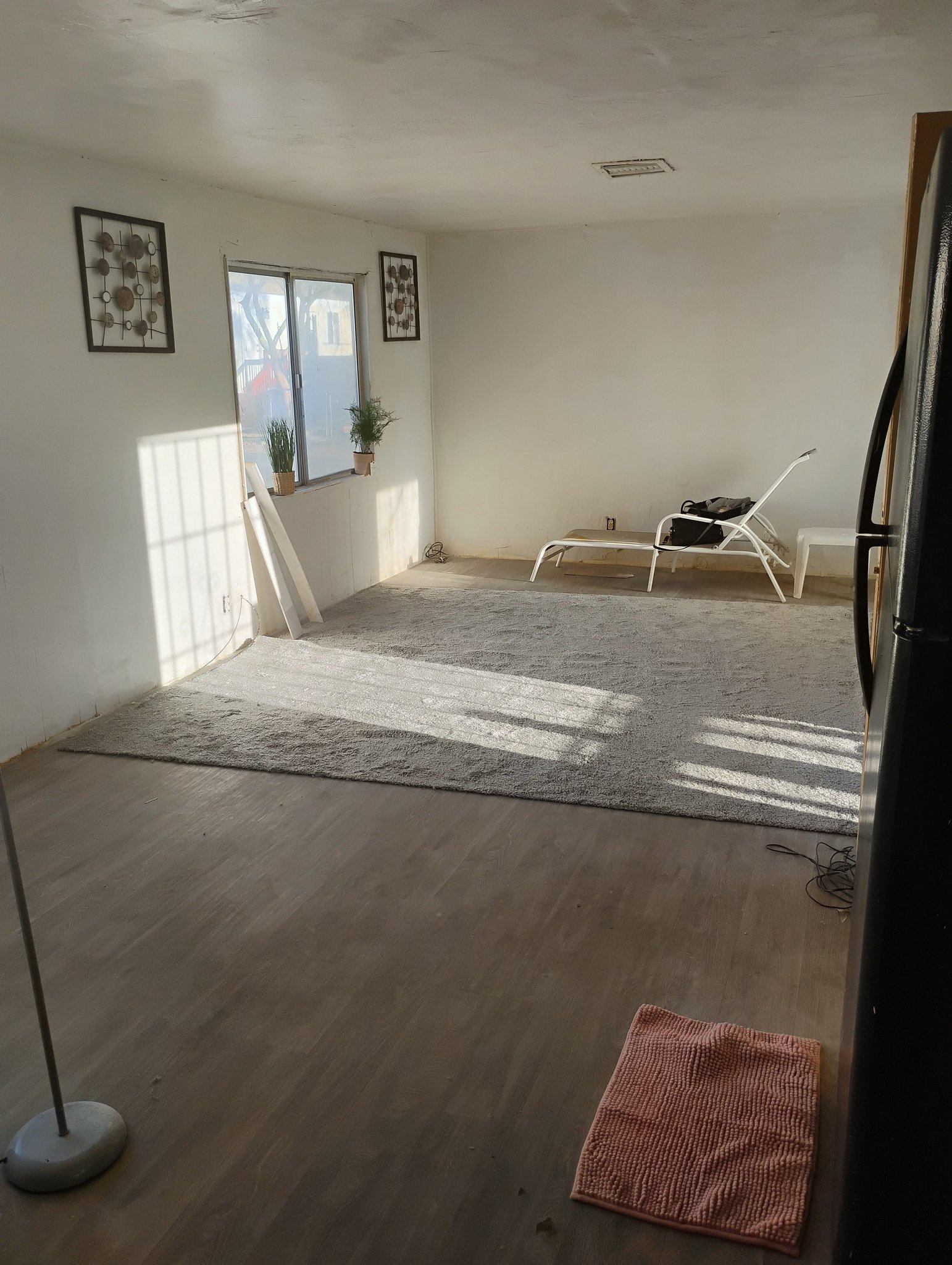LAS VEGAS Single Room: 500 miller avenue
