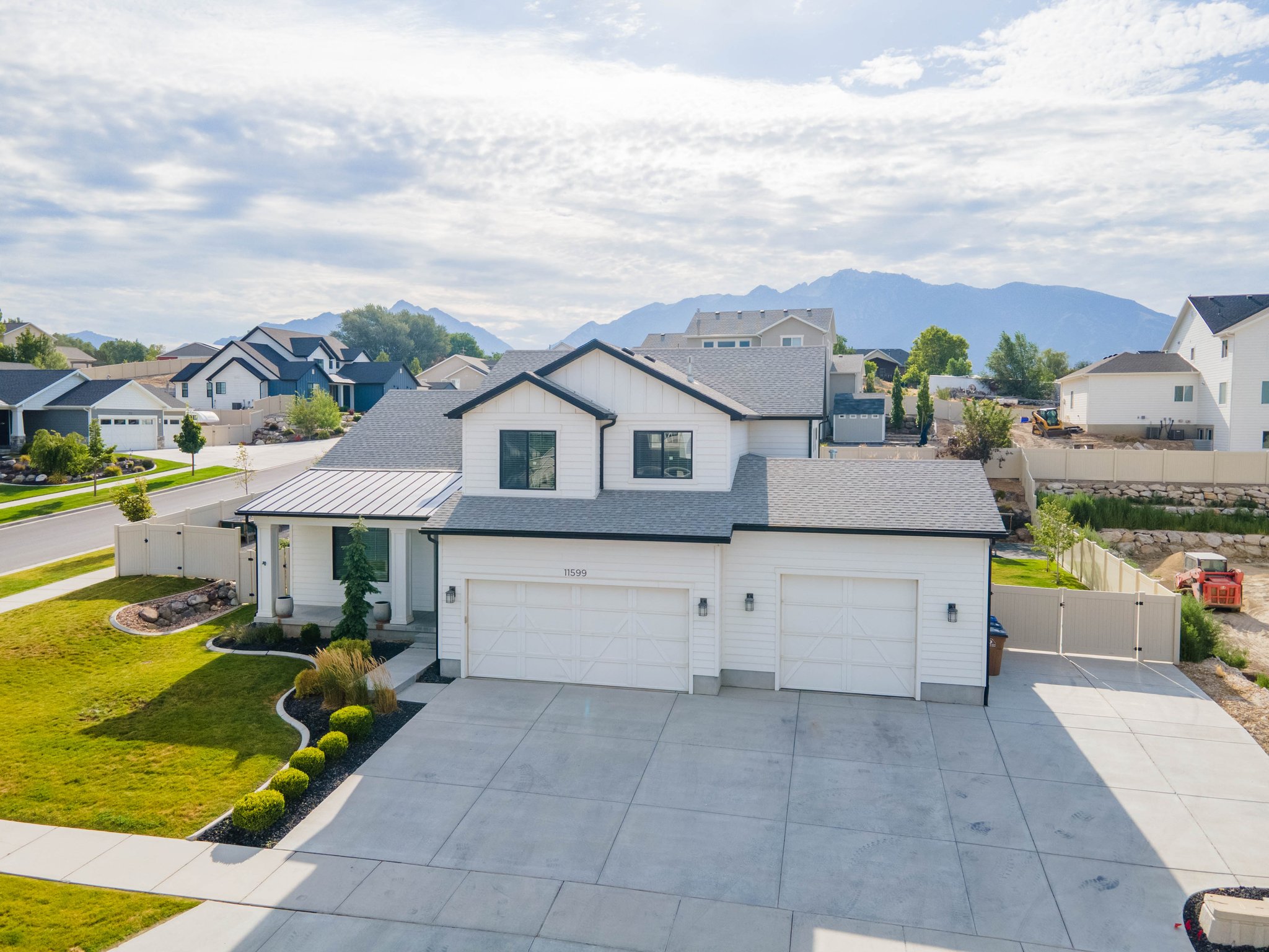 Draper House: 11599 S Dorothy Vista Dr