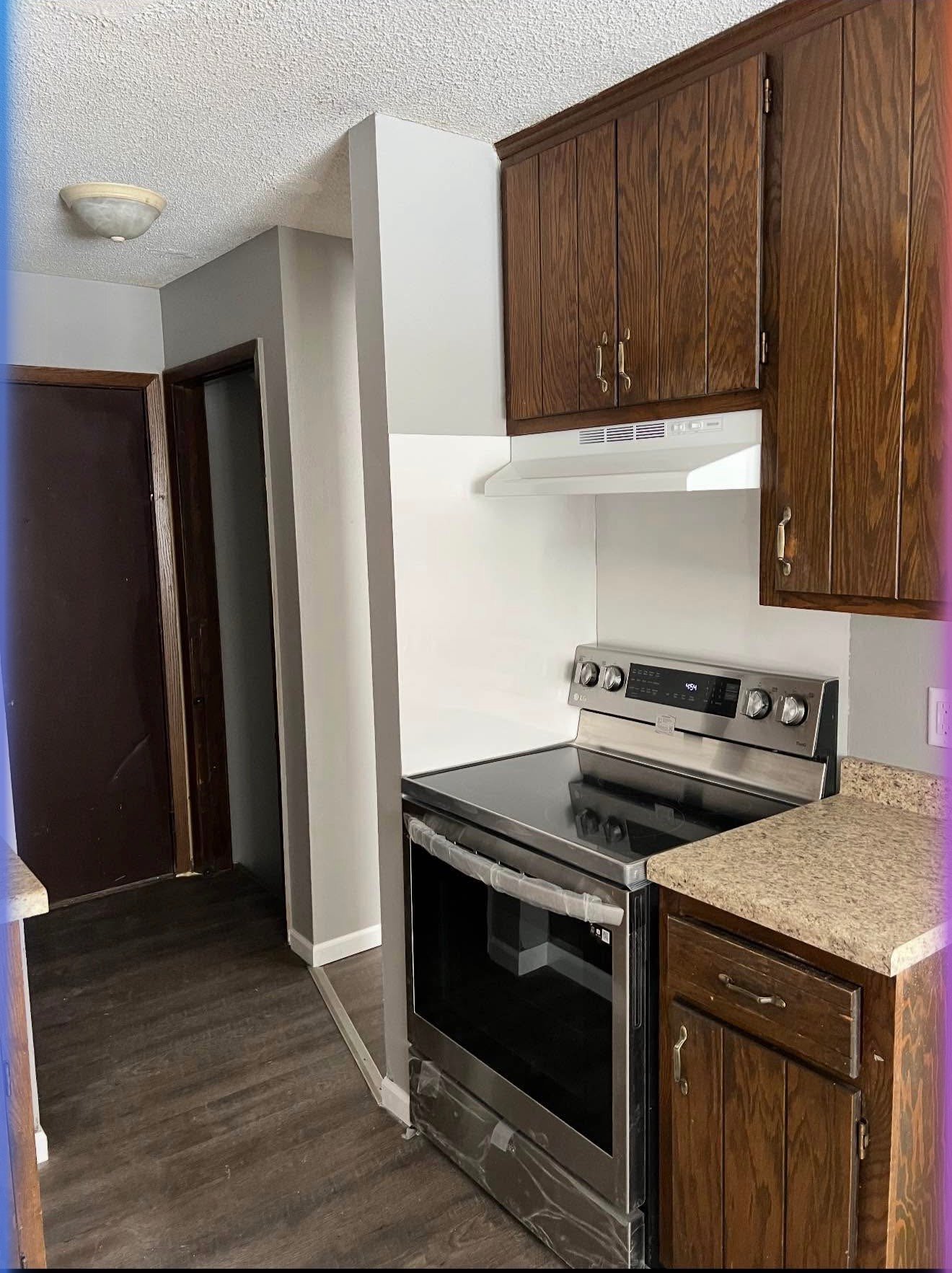 Brooklyn Park Townhome: 8422 Brunswick Ct N