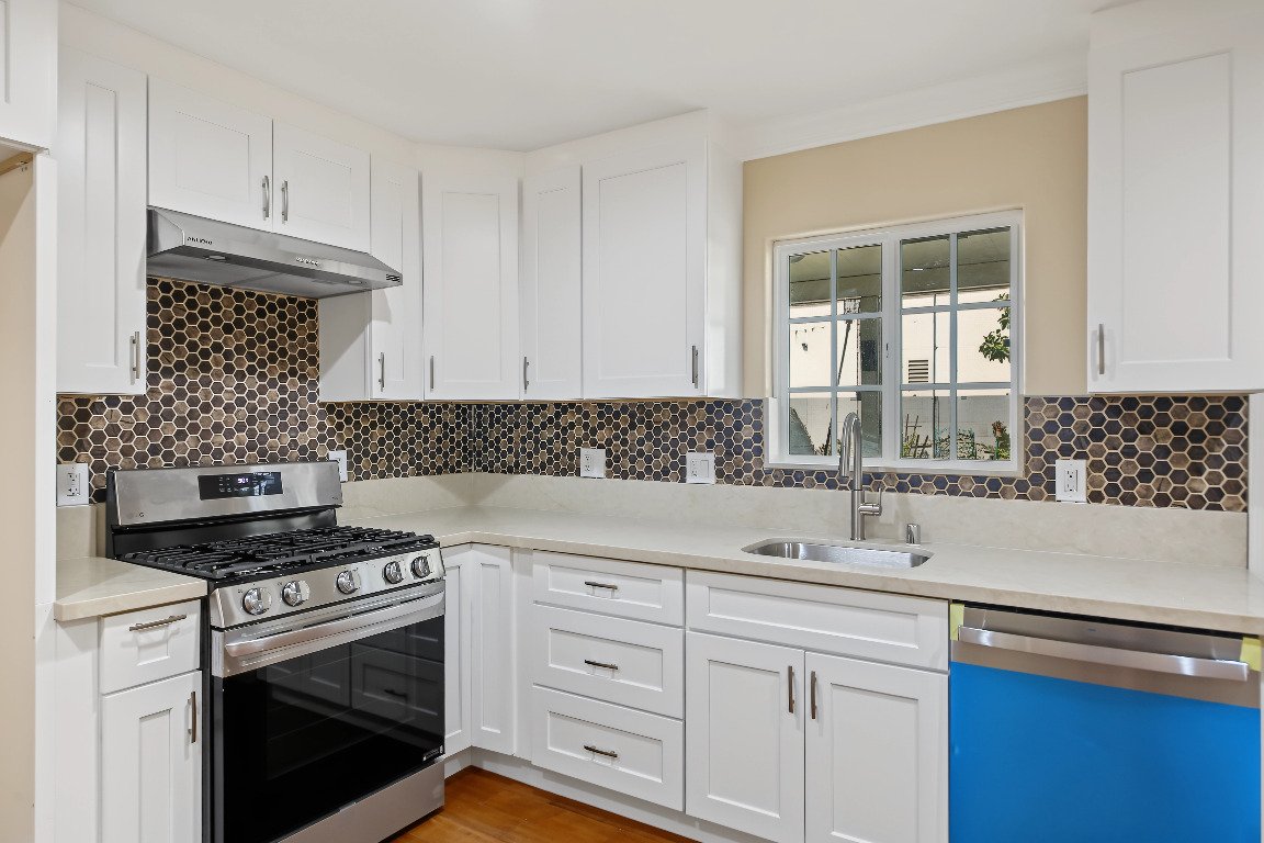 Cerritos House: 12507 Brent St