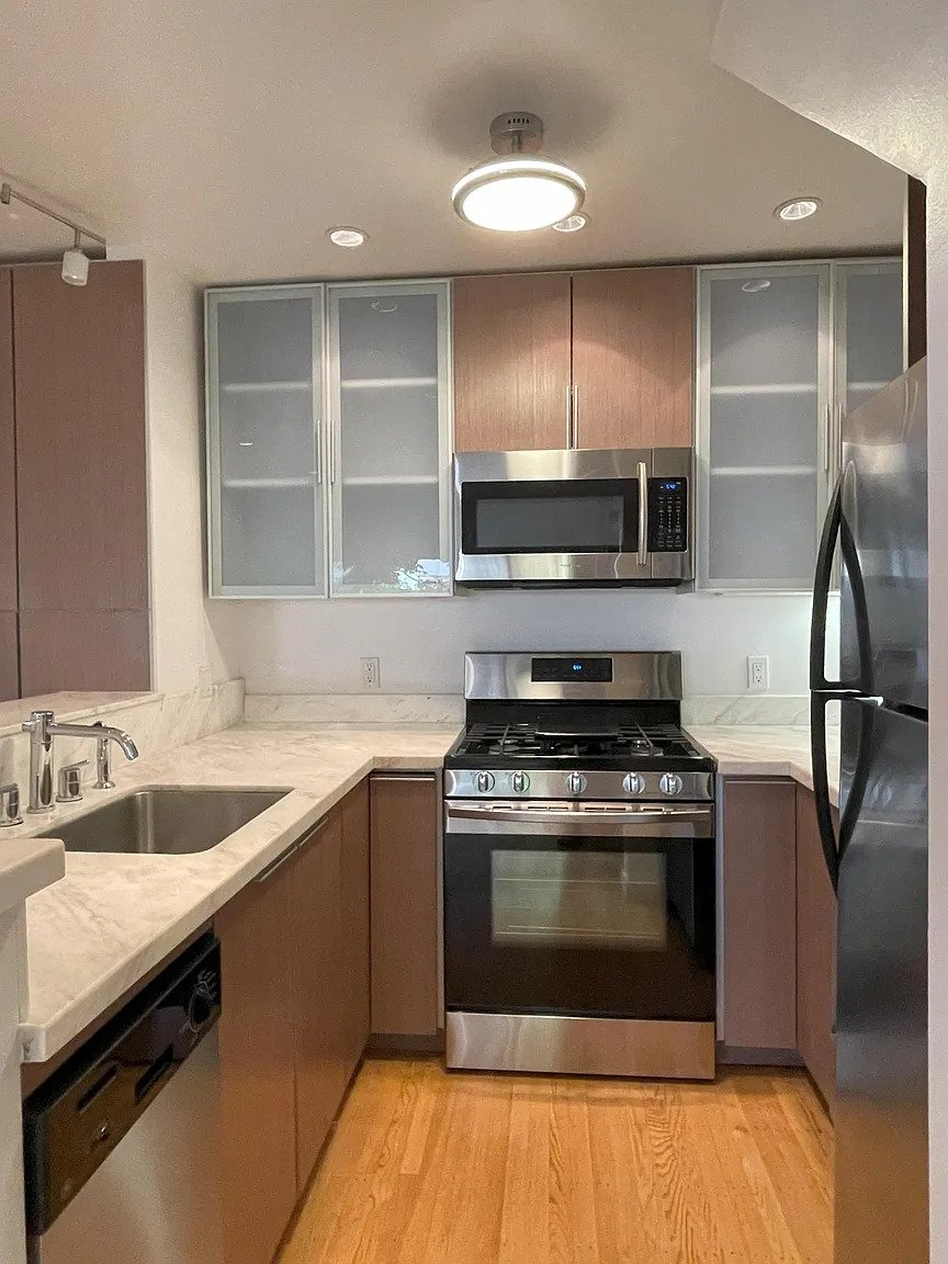 San Francisco Condo: 1340 Union St #A
