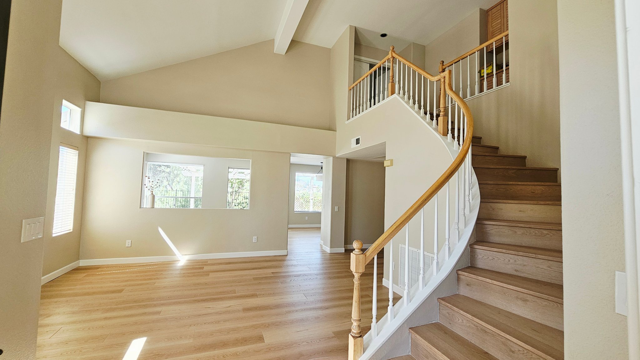 San Diego House: 14188 Capewood Ln
