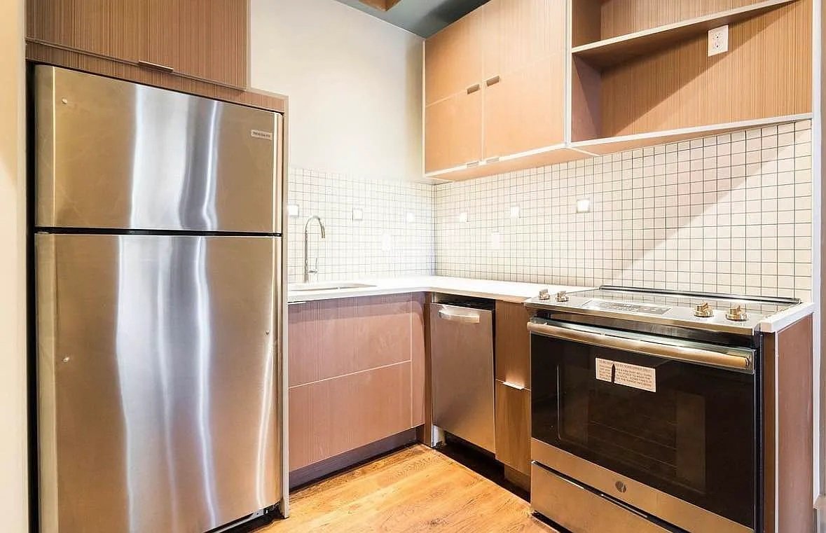 Brooklyn Condo: 447 Meeker Ave
