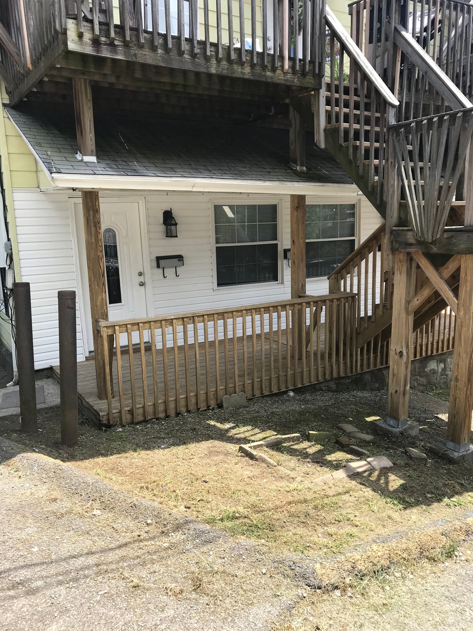 williamson Townhome: Apt 1 406 tablot street williamson wv