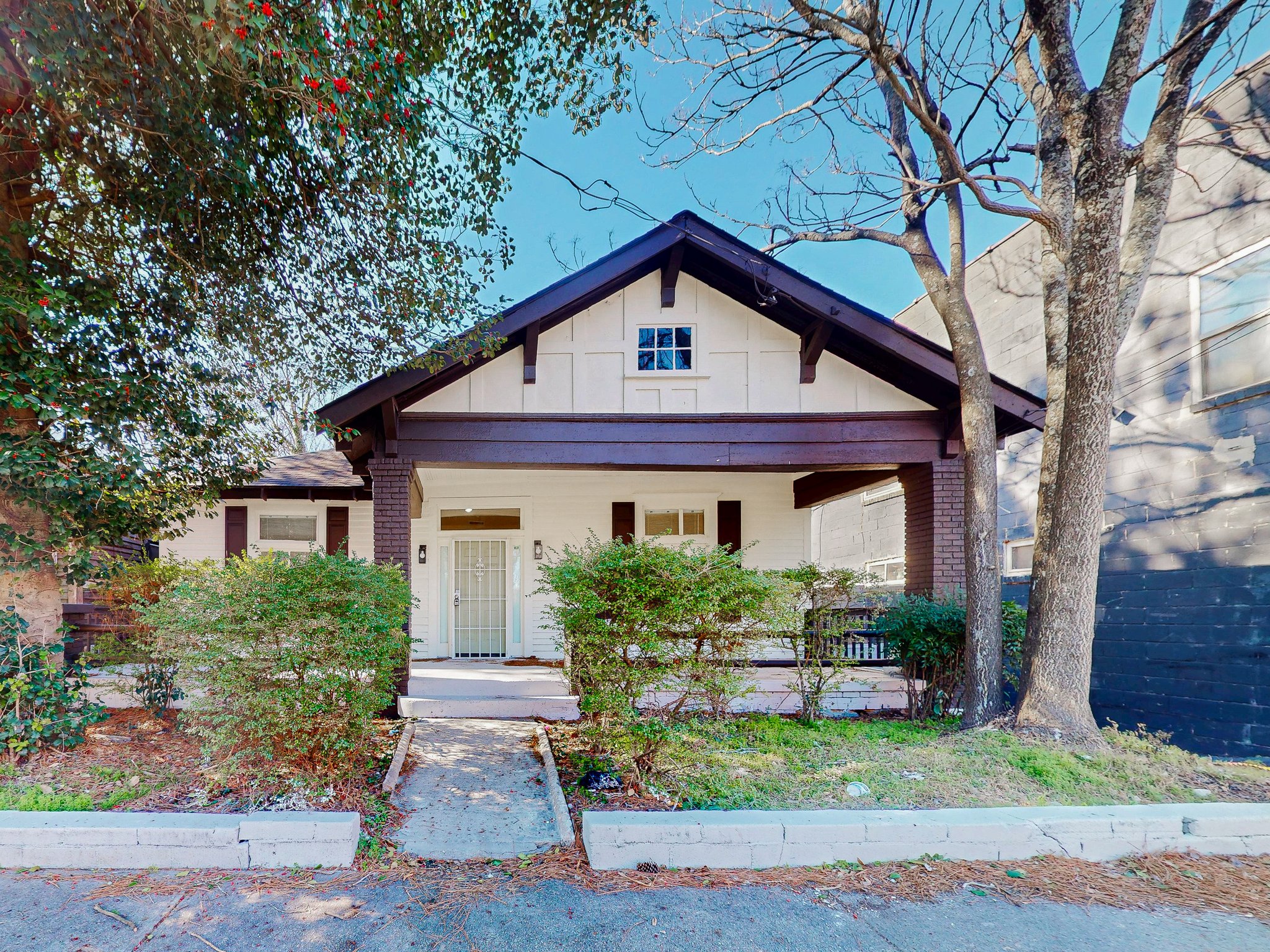 Atlanta House: 851 McDaniel Street Southwest