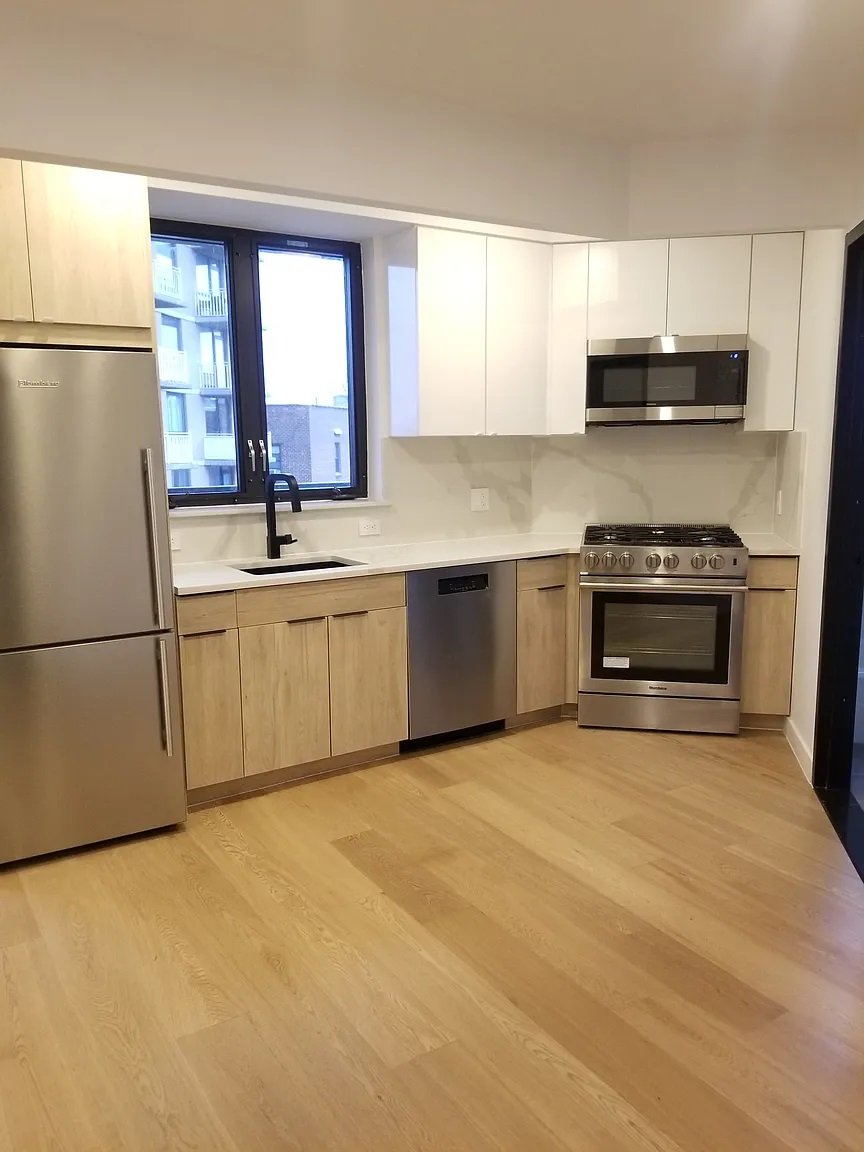 Kew Gardens Condo: 116-17 Grosvenor Ln