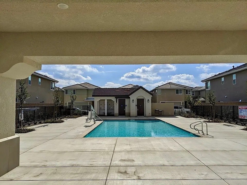 Clovis House: 1950 Kelly Ln
