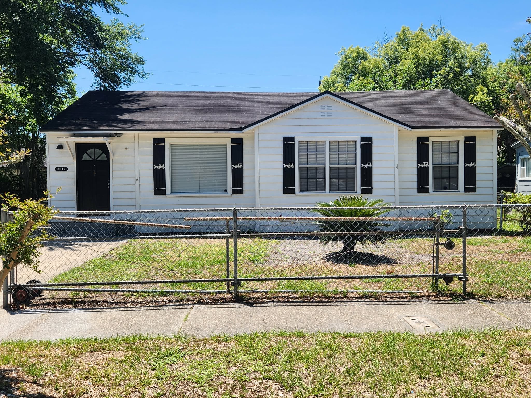 Jacksonville House: 3012 Imperial St